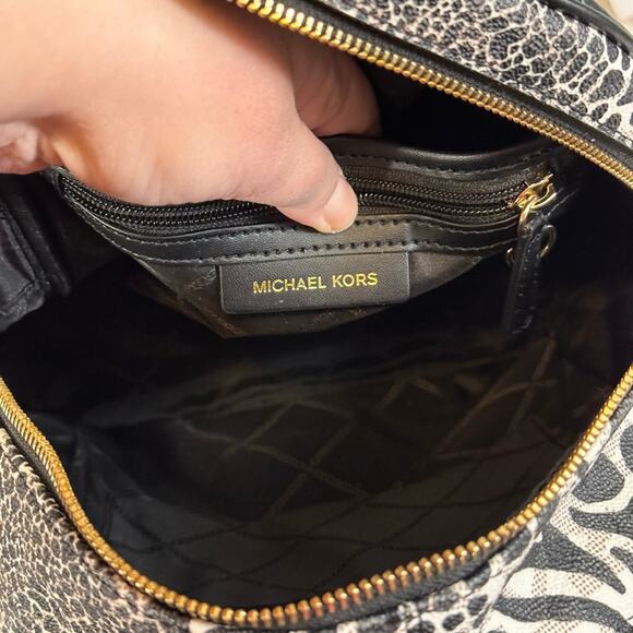 Michael Kors Backpack Handbag Womens Black White Zebra Print Signature Logo Zip main image 4